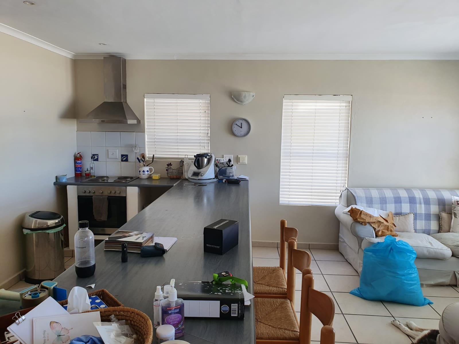 cadan cupboards - golden mile before2 cadan cupboards - golden mile before2